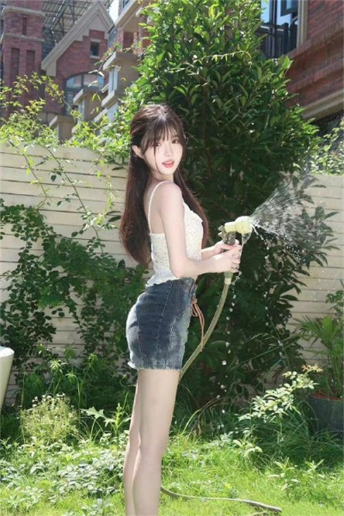 055309gxxx2spcgngcxf6x.jpg